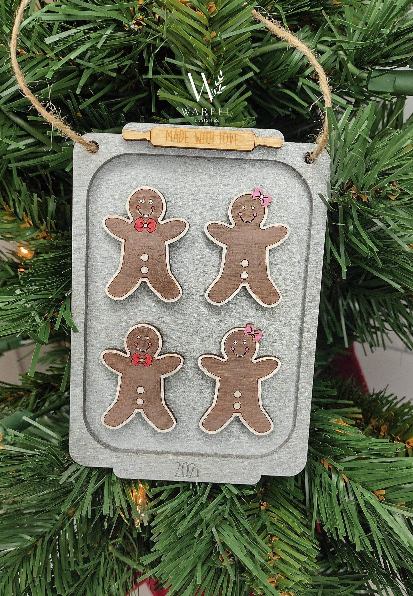 Gingerbread family cookie ornament