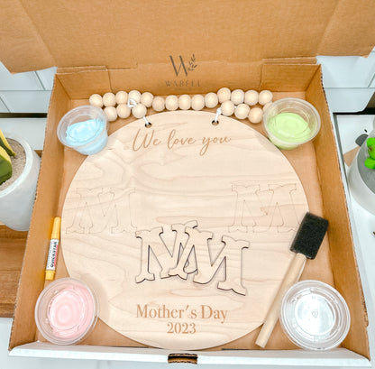 DIY Handprint Sign - Mother's Day